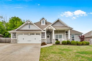 1211 Sundowner Ranch Avenue, Prairie Grove, AR 72753