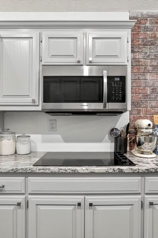 134 Moonlight Valley Drive, Ash Grove, MO 65604