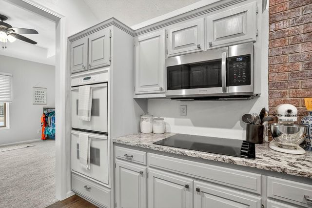 134 Moonlight Valley Drive, Ash Grove, MO 65604