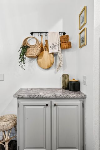 134 Moonlight Valley Drive, Ash Grove, MO 65604