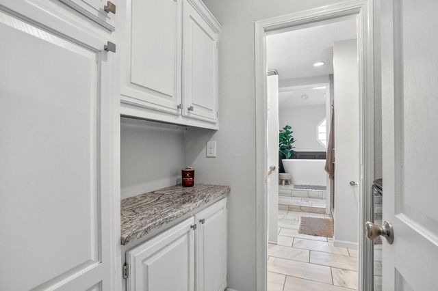 134 Moonlight Valley Drive, Ash Grove, MO 65604