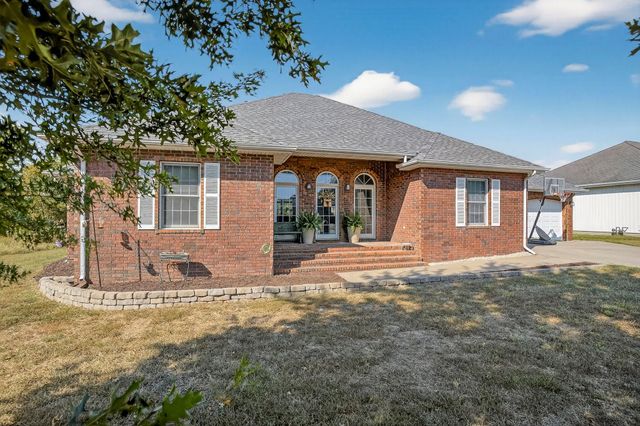 134 Moonlight Valley Drive, Ash Grove, MO 65604