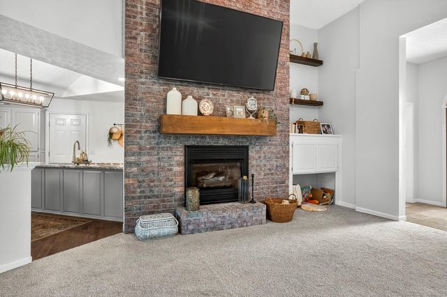 134 Moonlight Valley Drive, Ash Grove, MO 65604