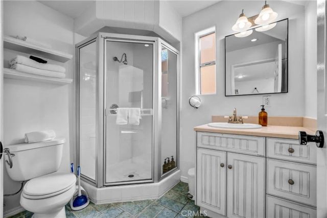 179 Pomona, Long Beach, CA 90803