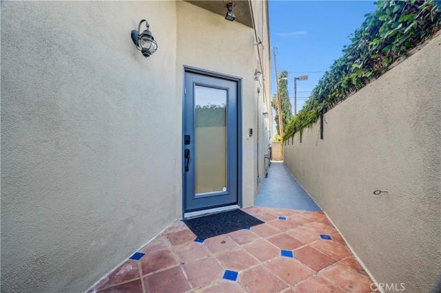 179 Pomona, Long Beach, CA 90803