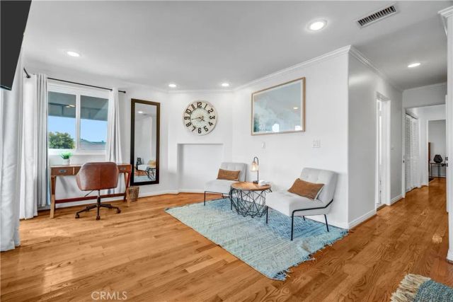 179 Pomona, Long Beach, CA 90803