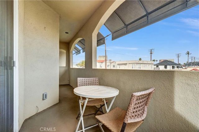 179 Pomona, Long Beach, CA 90803