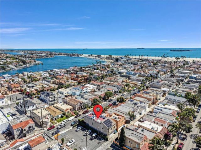 179 Pomona, Long Beach, CA 90803