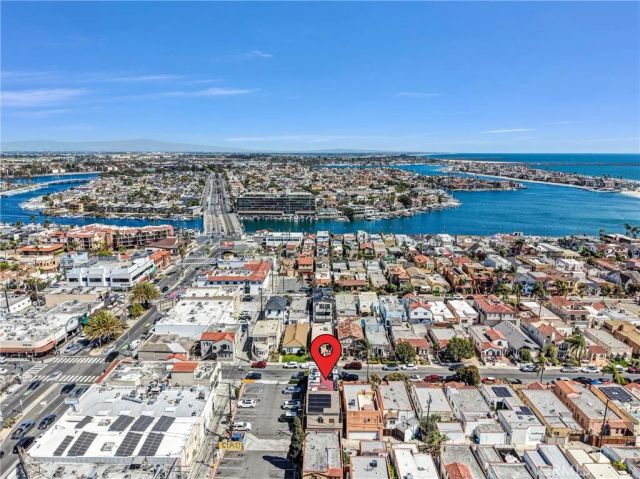 179 Pomona, Long Beach, CA 90803