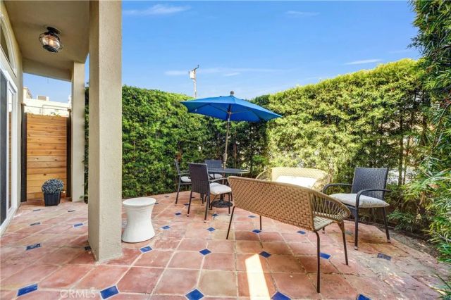 179 Pomona, Long Beach, CA 90803