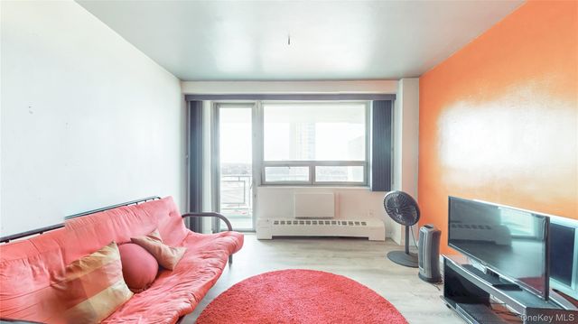 61-15 97th Street 15C, Rego Park, NY 11374