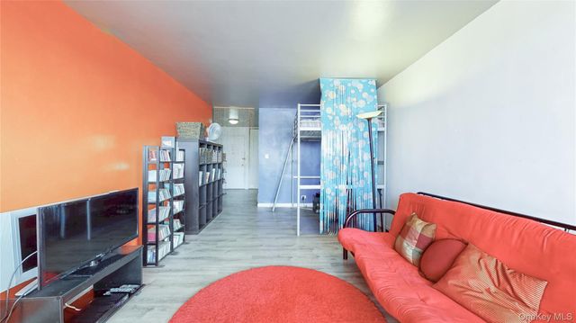 61-15 97th Street 15C, Rego Park, NY 11374