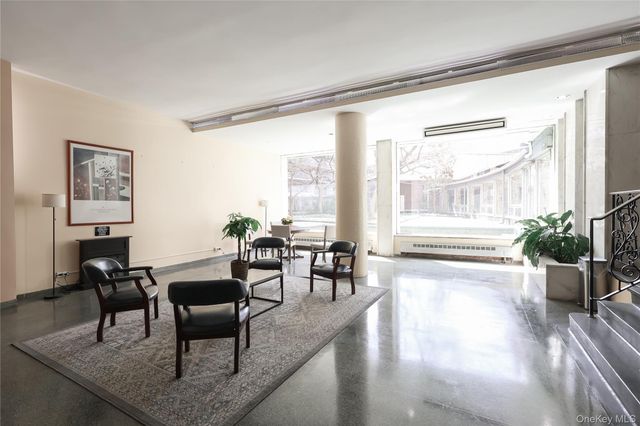 61-15 97th Street 15C, Rego Park, NY 11374