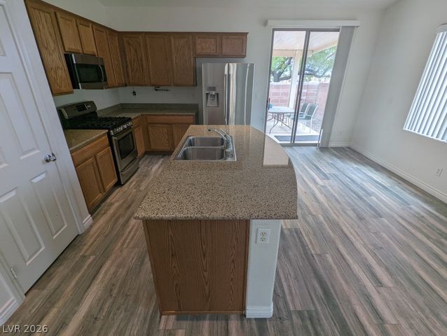 8148 Slate Falls Street, North Las Vegas, NV 89085