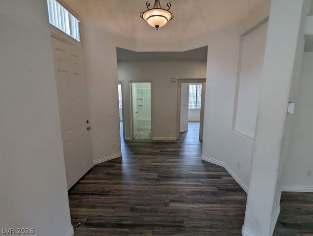 8148 Slate Falls Street, North Las Vegas, NV 89085