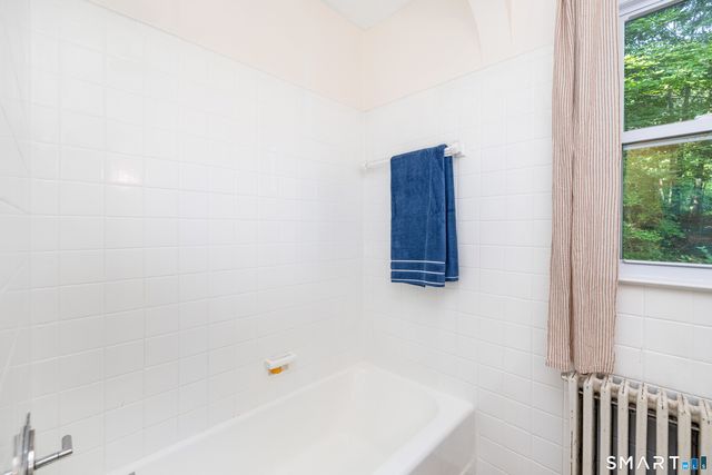 88 Grannis Street, East Haven, CT 06512