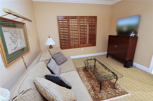 60 Seagate DR 402, Naples, FL 34103