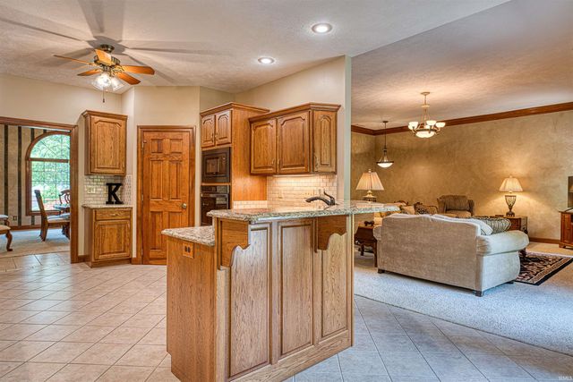 277 Bluestem Court, Boonville, IN 47601