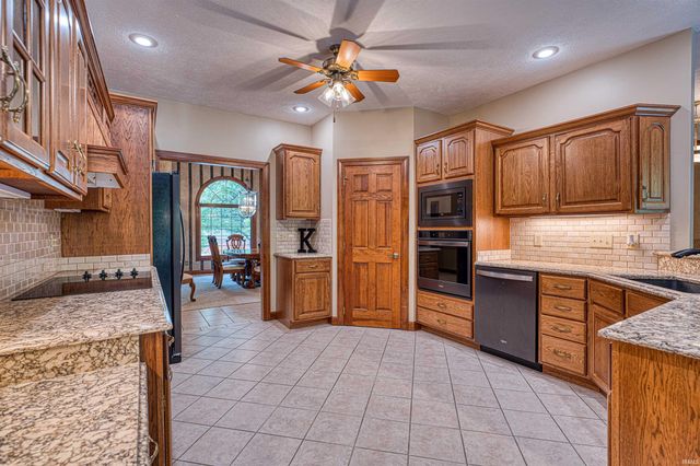 277 Bluestem Court, Boonville, IN 47601