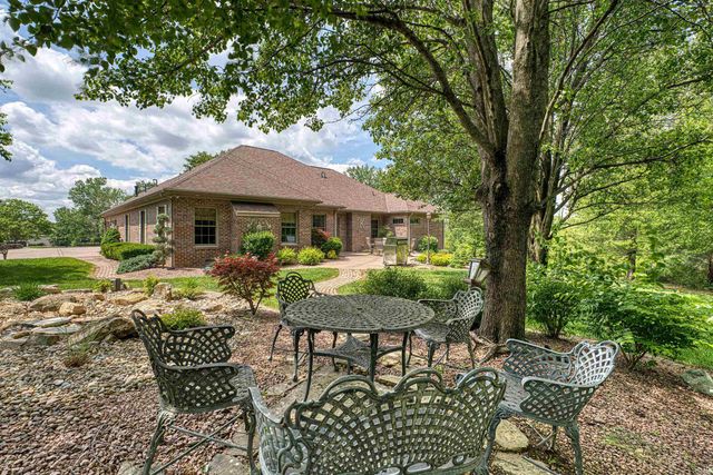 277 Bluestem Court, Boonville, IN 47601