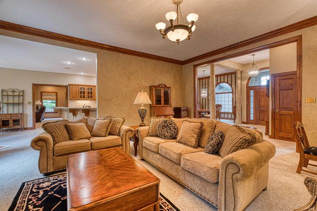 277 Bluestem Court, Boonville, IN 47601