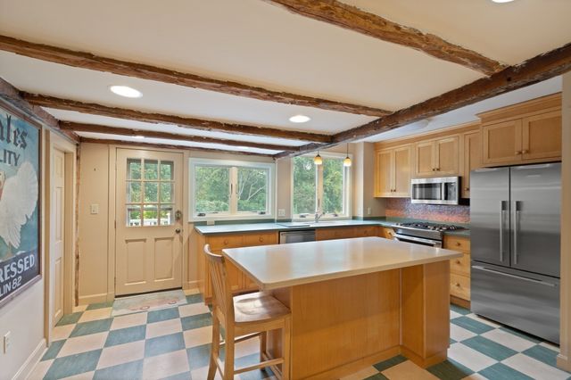 778 Main Street, Boxford, MA 01921