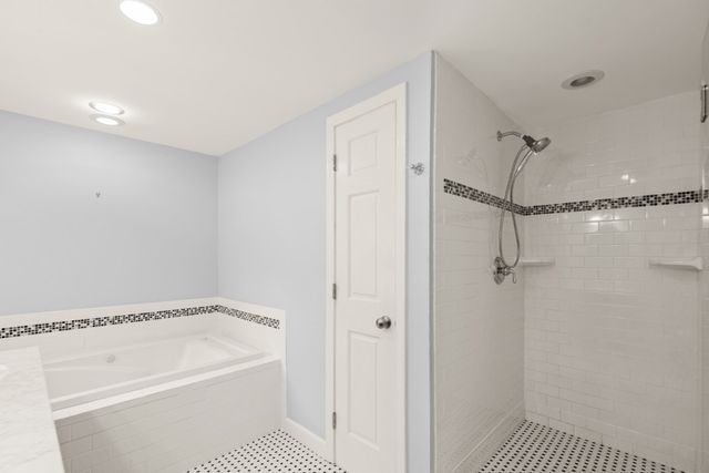 778 Main Street, Boxford, MA 01921