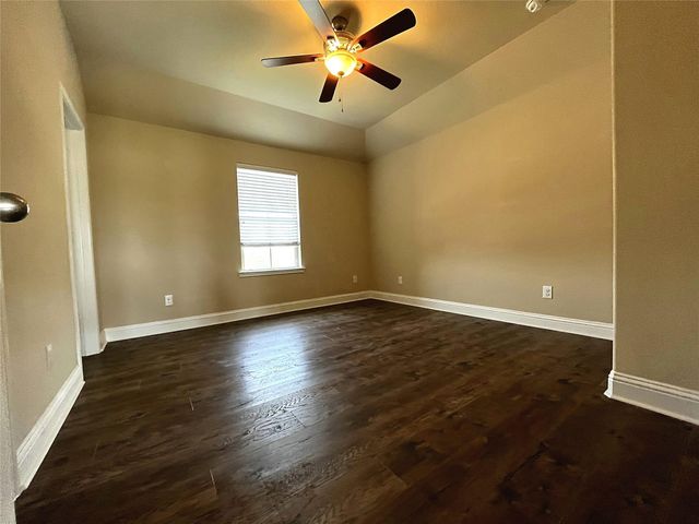 307 Maverick Run Court, Rosenberg, TX 77469