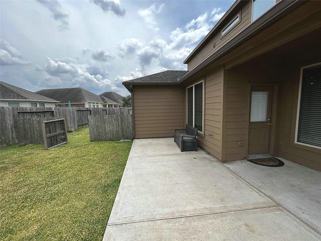 307 Maverick Run Court, Rosenberg, TX 77469