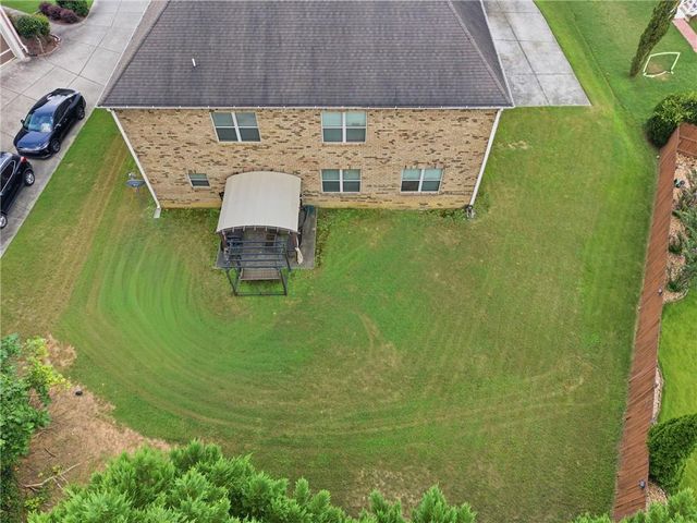 31 VILLAGE GREEN Court SW, Lilburn, GA 30047