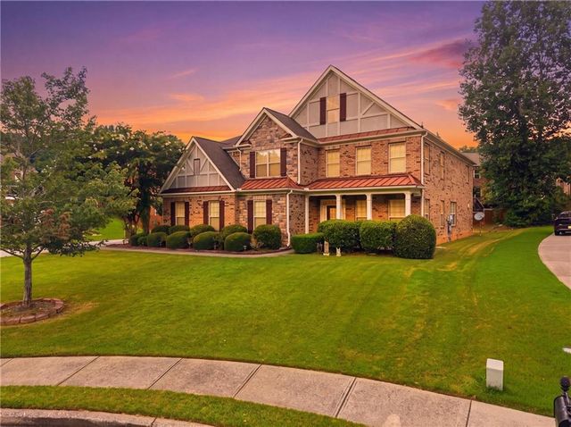 31 VILLAGE GREEN Court SW, Lilburn, GA 30047