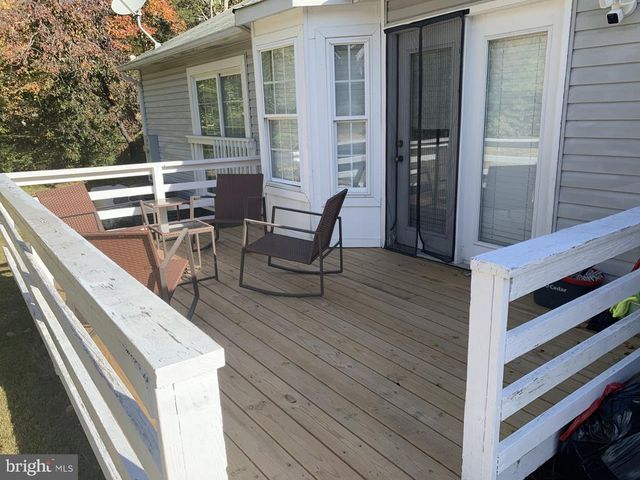 109 FAIRFAX LN, Locust Grove, VA 22508