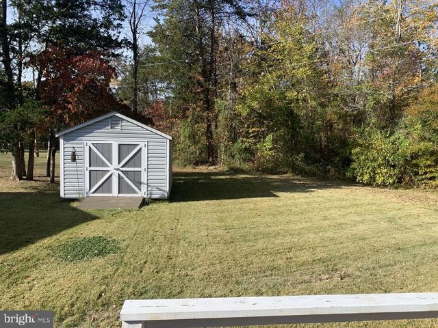 109 FAIRFAX LN, Locust Grove, VA 22508