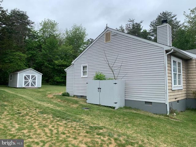 109 FAIRFAX LN, Locust Grove, VA 22508