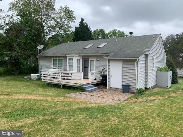 109 FAIRFAX LN, Locust Grove, VA 22508