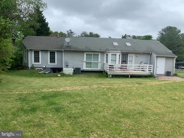 109 FAIRFAX LN, Locust Grove, VA 22508