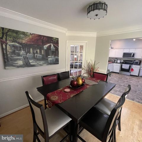 109 FAIRFAX LN, Locust Grove, VA 22508