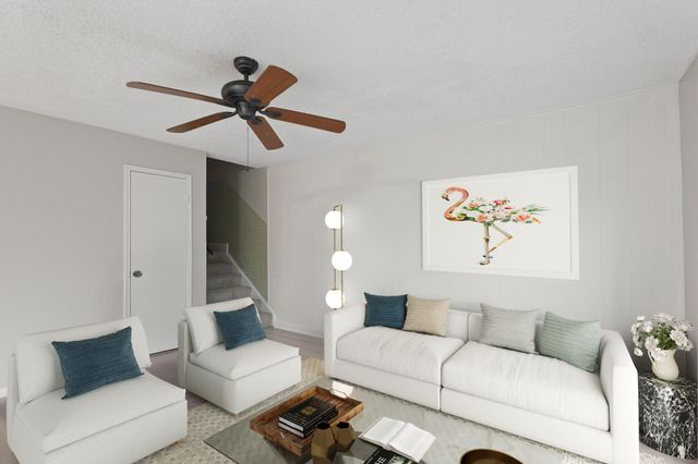 2212 Shadowdale Drive 358, Houston, TX 77043