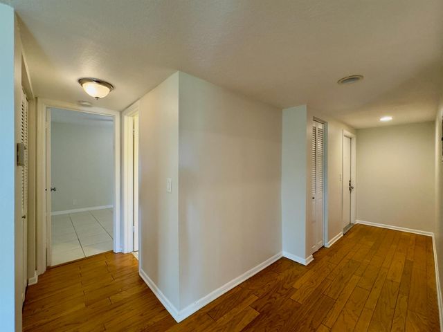 2800 Fiore Way 201, Delray Beach, FL 33445
