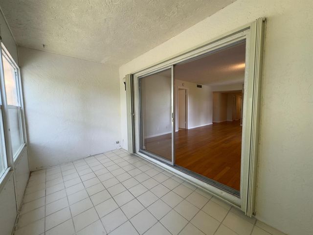2800 Fiore Way 201, Delray Beach, FL 33445