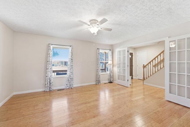 573 Courtland Lane, Pickerington, OH 43147