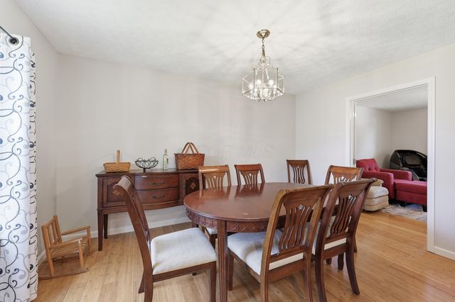573 Courtland Lane, Pickerington, OH 43147