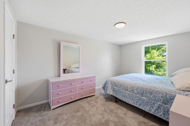 573 Courtland Lane, Pickerington, OH 43147