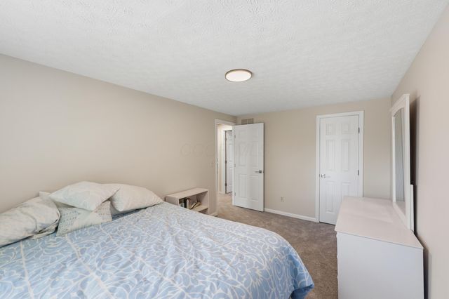 573 Courtland Lane, Pickerington, OH 43147