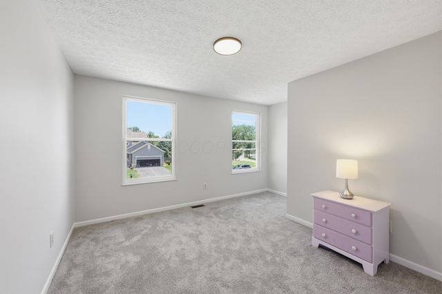 573 Courtland Lane, Pickerington, OH 43147