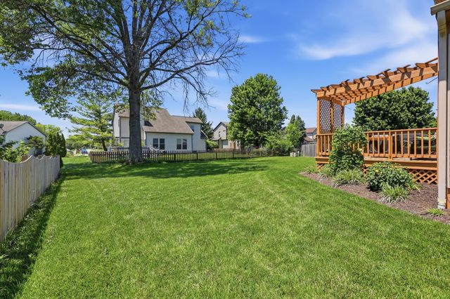 573 Courtland Lane, Pickerington, OH 43147