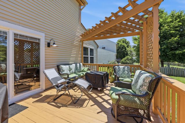 573 Courtland Lane, Pickerington, OH 43147