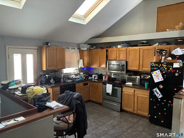 24 Macarthur Court, Bristol, CT 06010