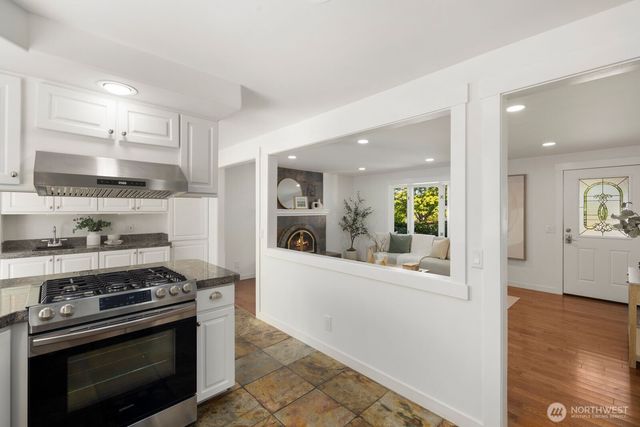 1115 N 30th Street, Renton, WA 98056