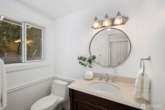 1115 N 30th Street, Renton, WA 98056